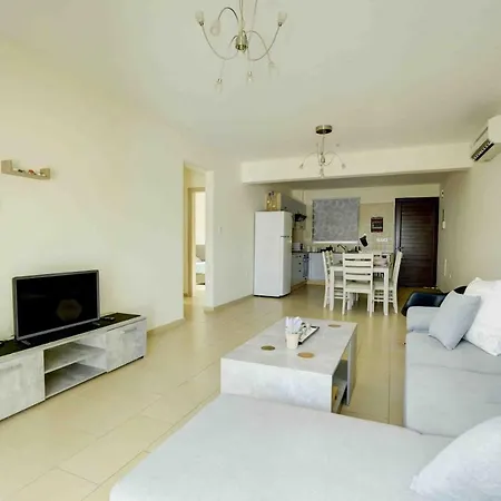 Nissi Martha Apartmán Ayia Napa