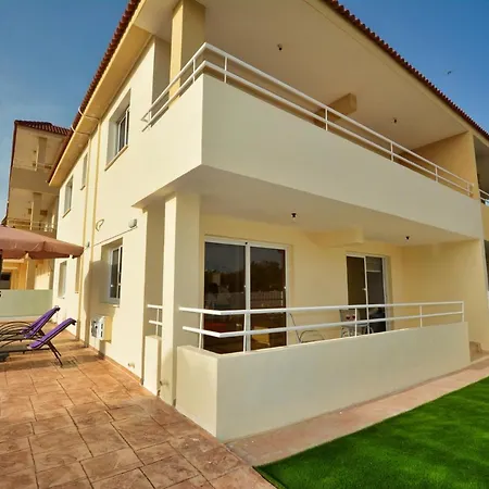 Nissi Martha Ajía Nápa