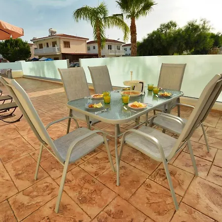 Apartman Nissi Martha *