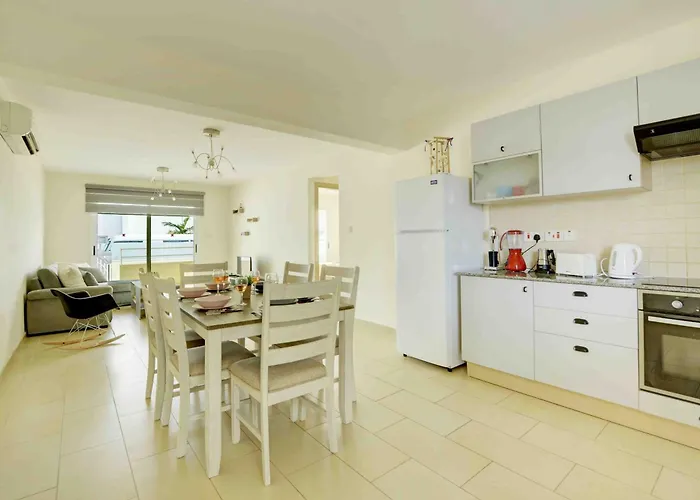 Nissi Martha Lejlighed *