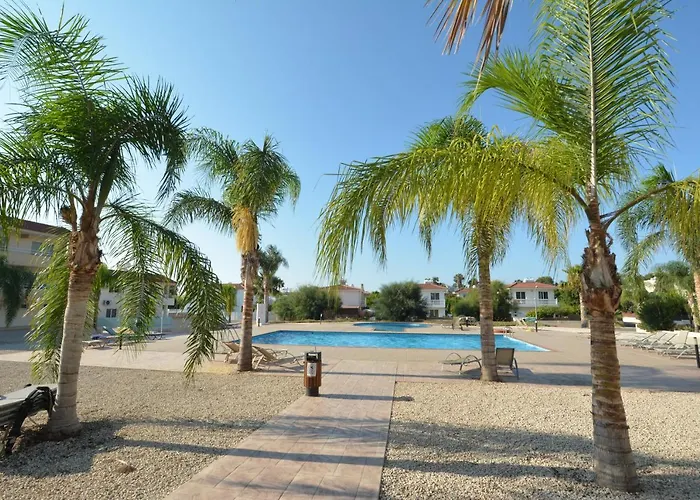 アパート Nissi Martha *